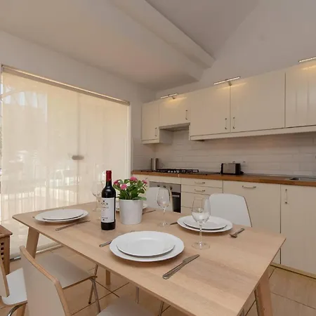 Palms 4 - Three Bed شقة سان ميغيل ذي أبونا