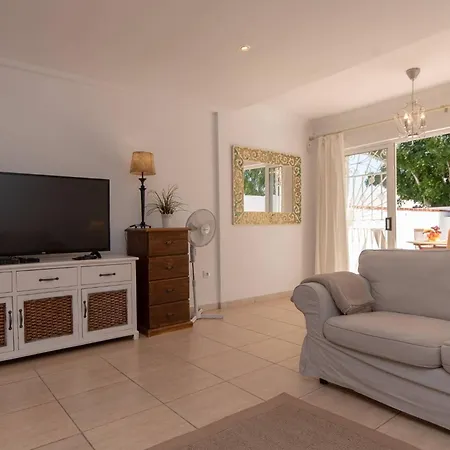 Palms 4 - Three Bed * سان ميغيل ذي أبونا