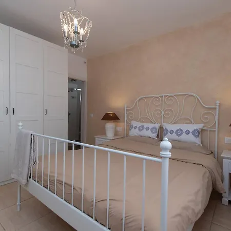 Palms 4 - Three Bed شقة سان ميغيل ذي أبونا