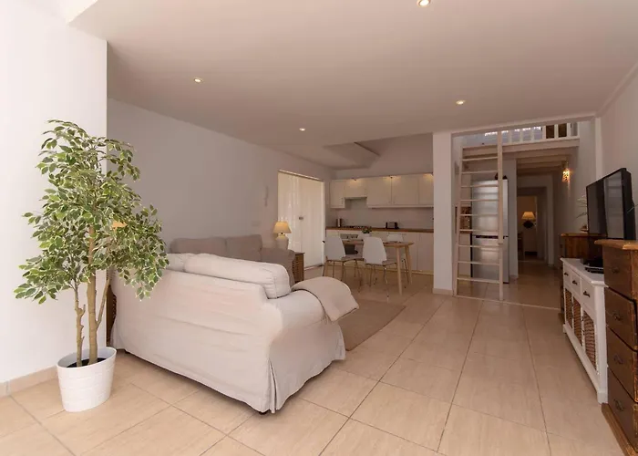 Palms 4 - Three Bed Apartment